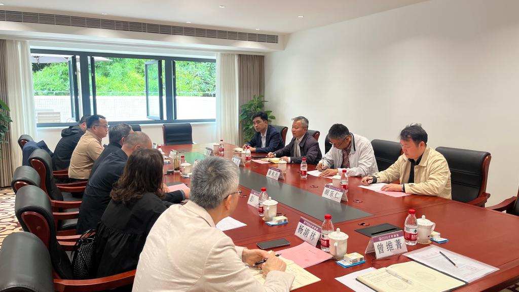 aa0d1ec70fe80a5f6d49ee67d62e405 aa0d1ec70fe80a5f6d49ee67d62e405