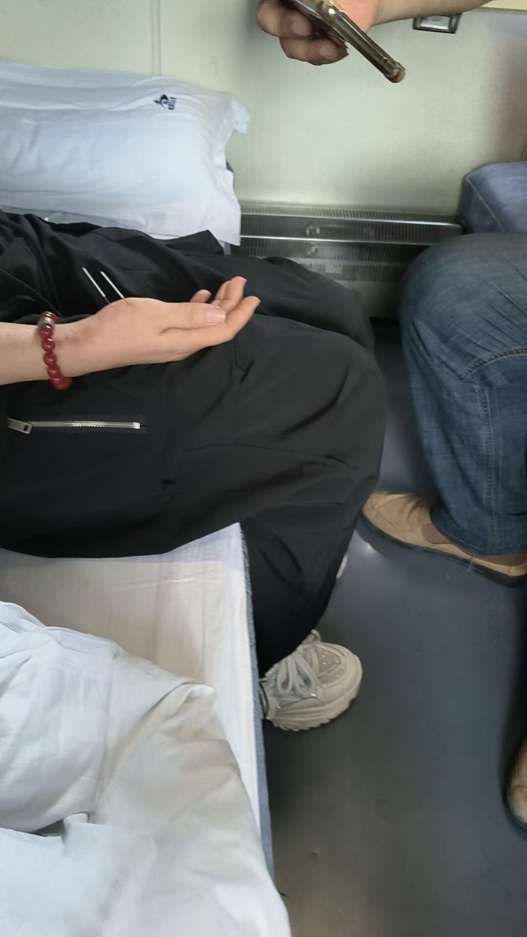 dbe245d72128de7ea1f112e0704088a dbe245d72128de7ea1f112e0704088a